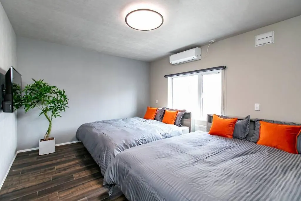 S9W13 Laboinn Large Private House Sapporo Japan