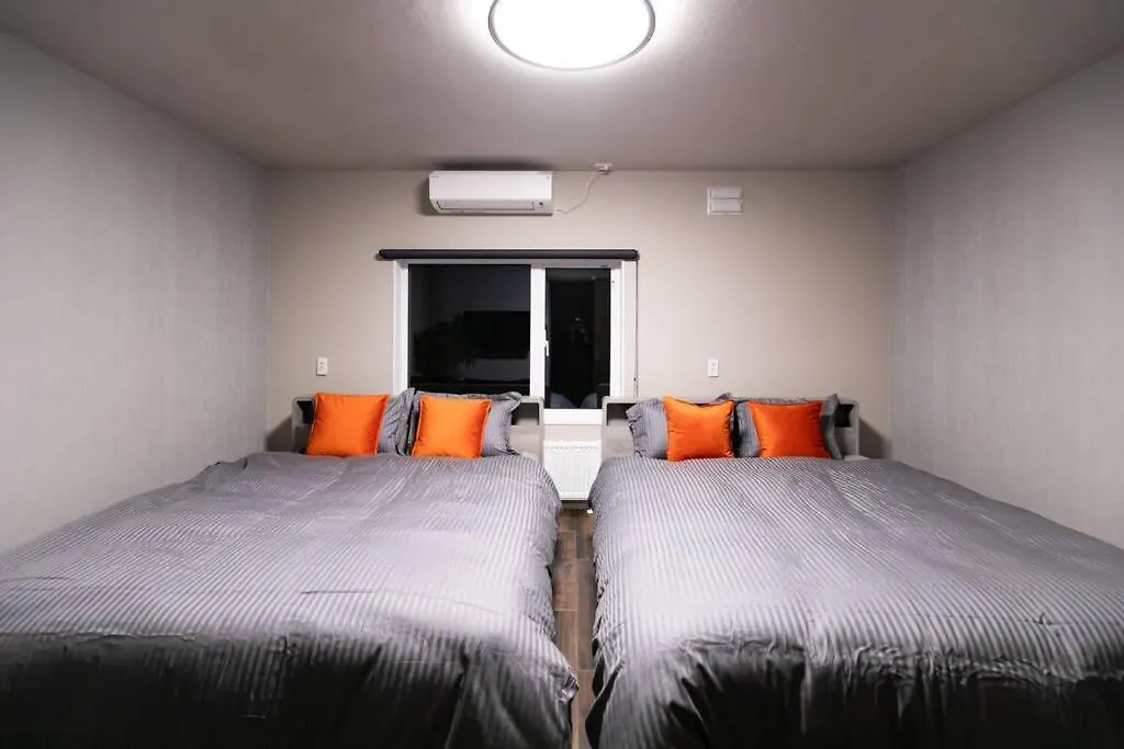 S9W13 Laboinn Large Private House Sapporo Villa