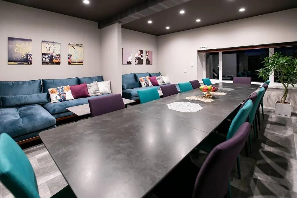 S9W13 Laboinn Large Private House Sapporo
