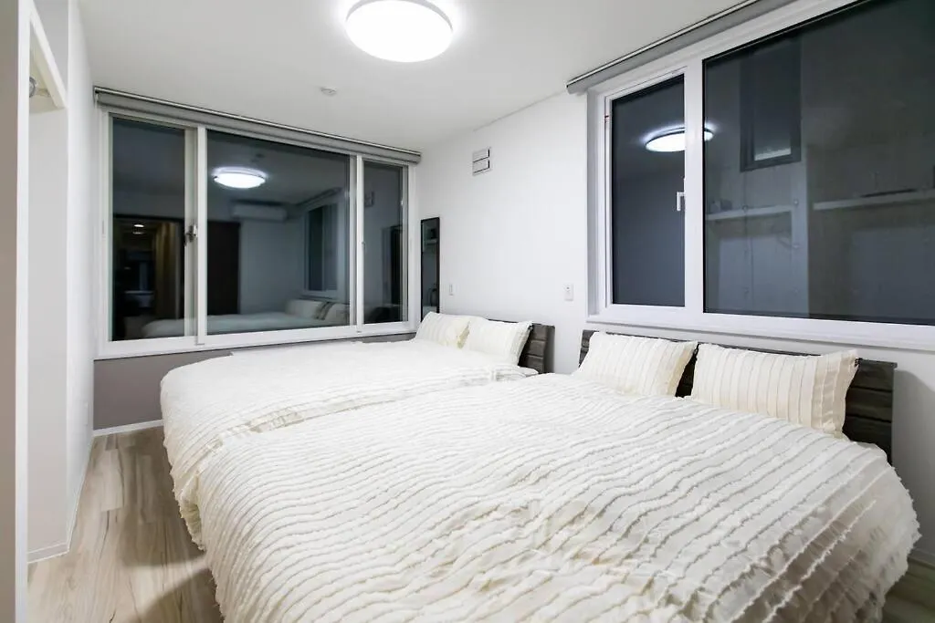 Villa S9W13 Laboinn Large Private House Sapporo